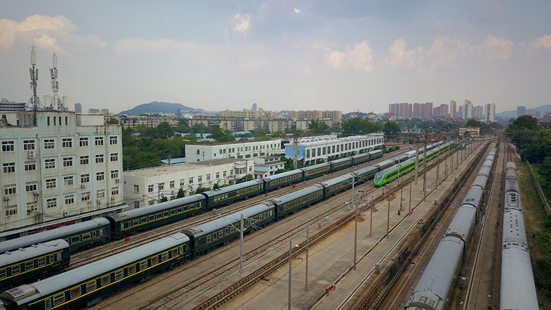 新春走基层｜春运中的&ldquo;快&rdquo;与&ldquo;慢&rdquo;，让归途人感受温暖